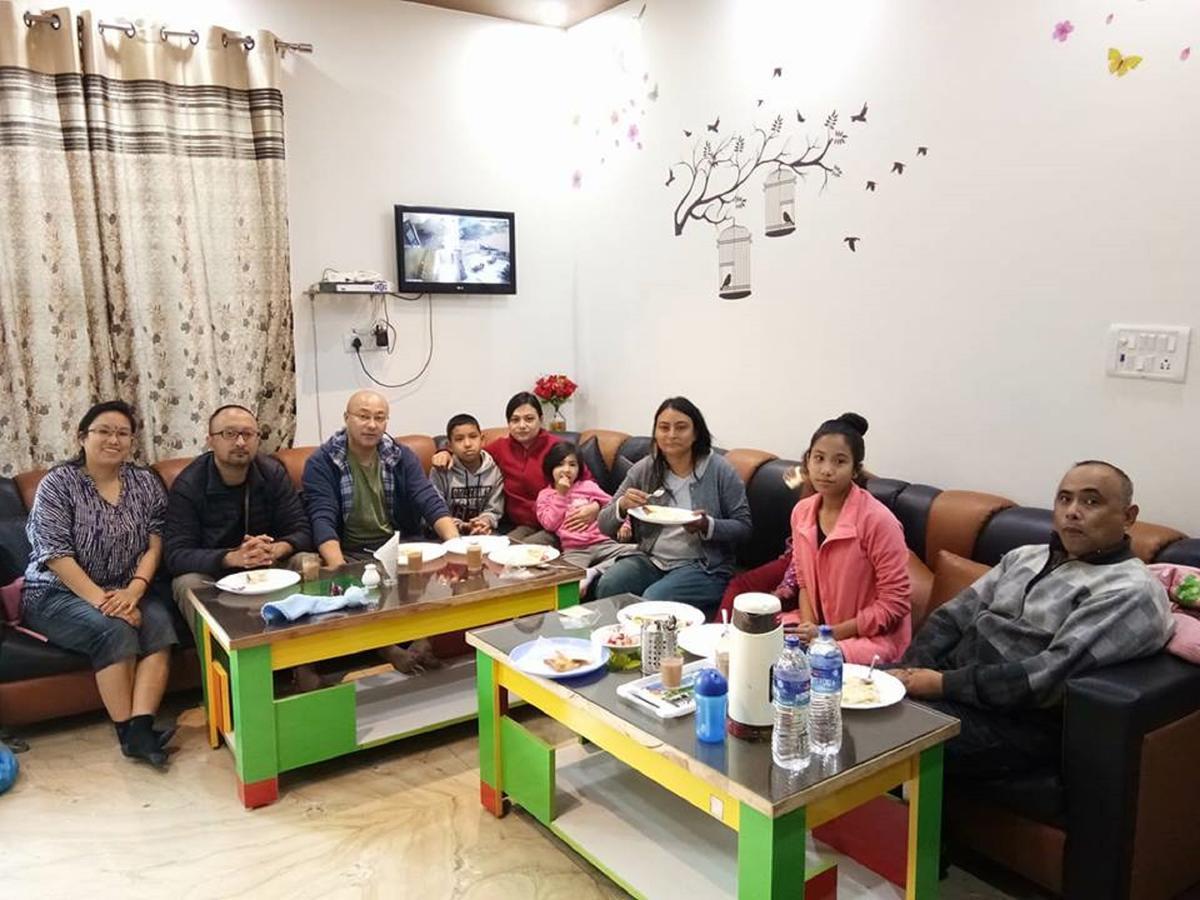 Friends Home Stay - Agra Agra  Exterior foto
